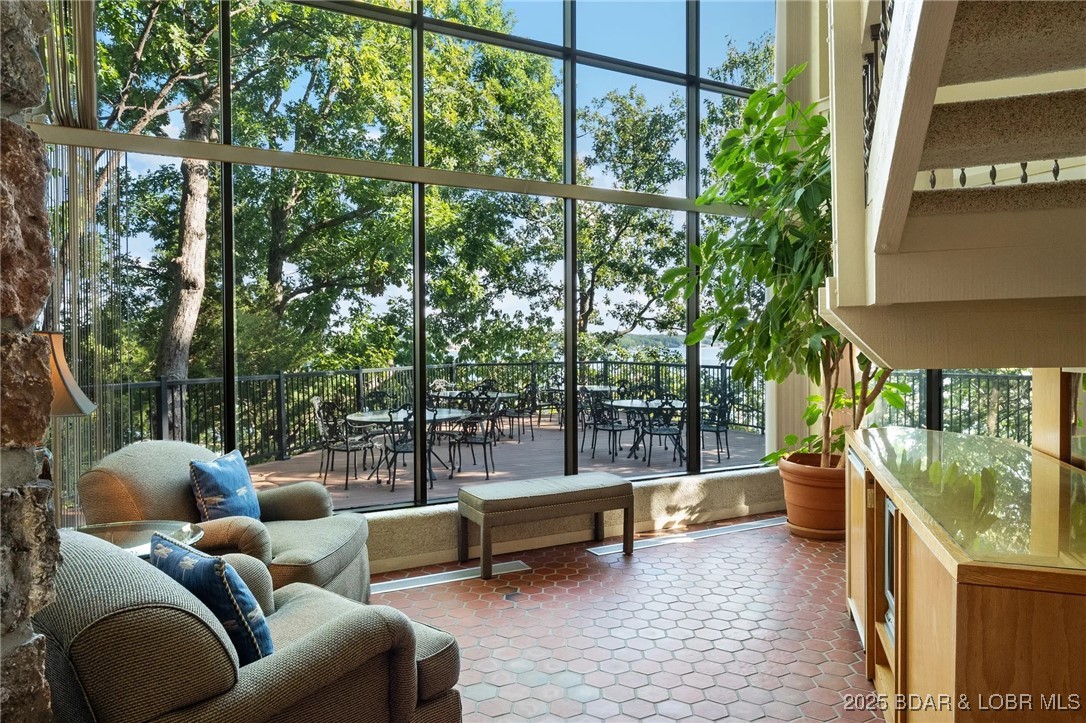 Eagles Cove - Residential