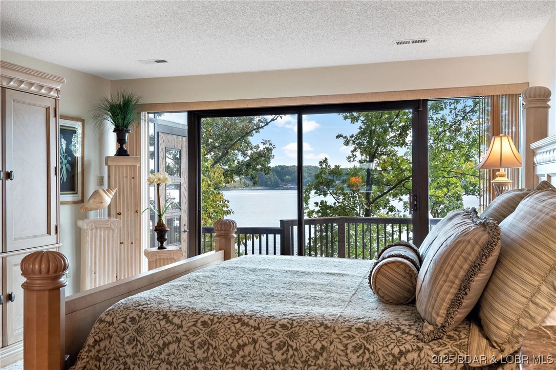 Eagles Cove - Residential