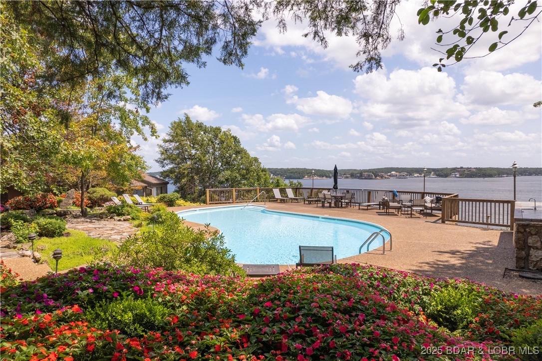 Eagles Cove - Residential