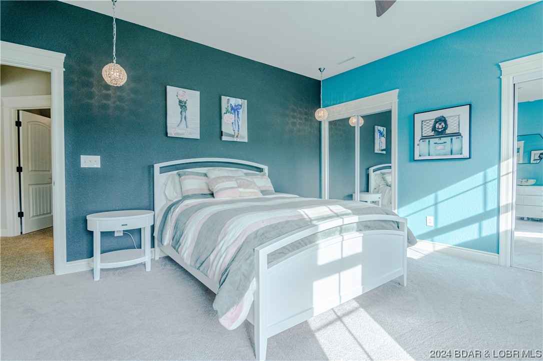 Porto Cima, Missouri 65079, United States, 5 Bedrooms Bedrooms, ,4 BathroomsBathrooms,Residential,Pending,63727