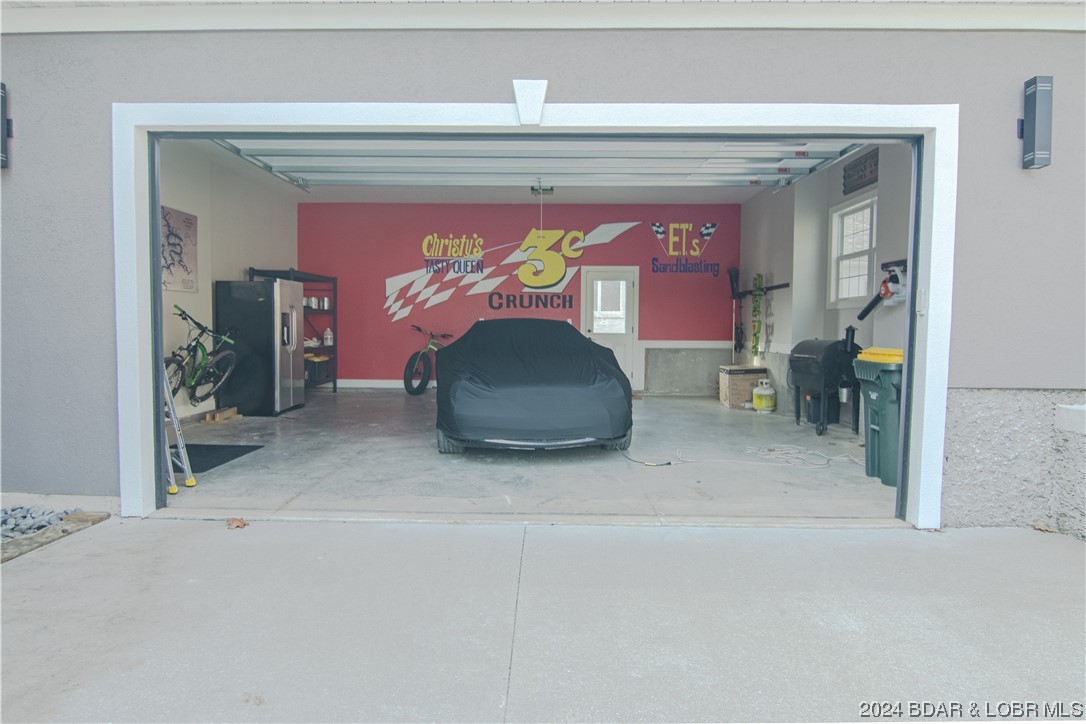 Porto Cima, Missouri 65079, United States, 5 Bedrooms Bedrooms, ,4 BathroomsBathrooms,Residential,Pending,63727