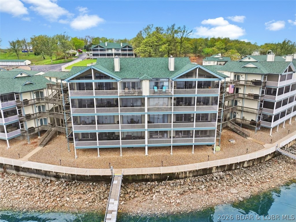 The Evergreens On The Lake - Residential