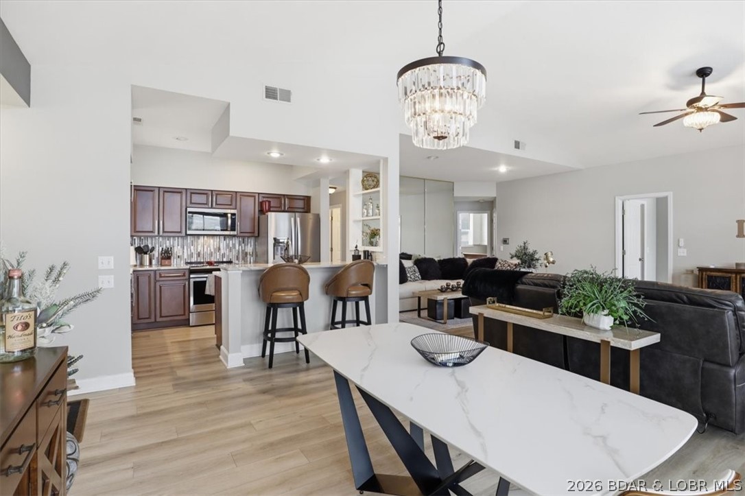 The Evergreens On The Lake - Residential