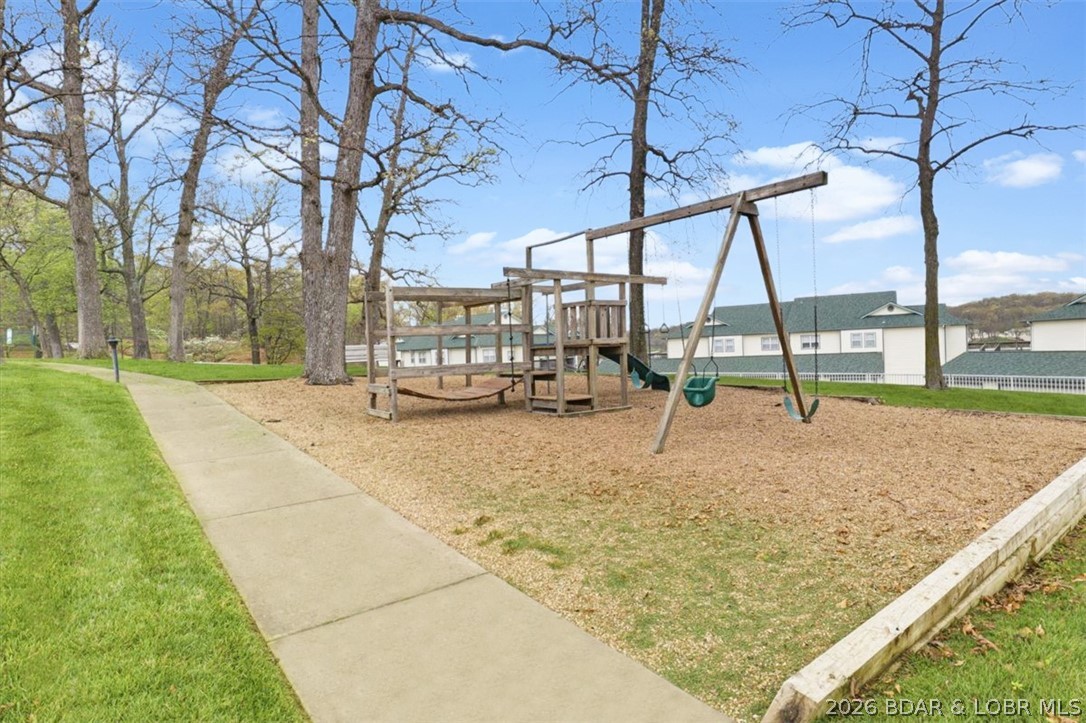 The Evergreens On The Lake - Residential