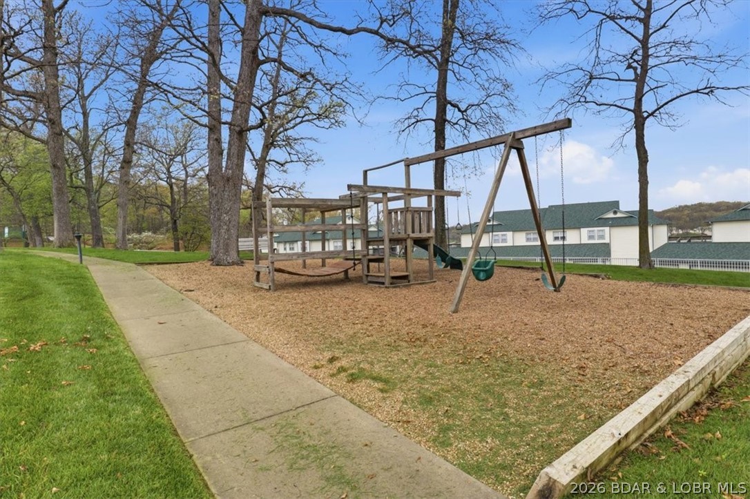 The Evergreens On The Lake - Residential