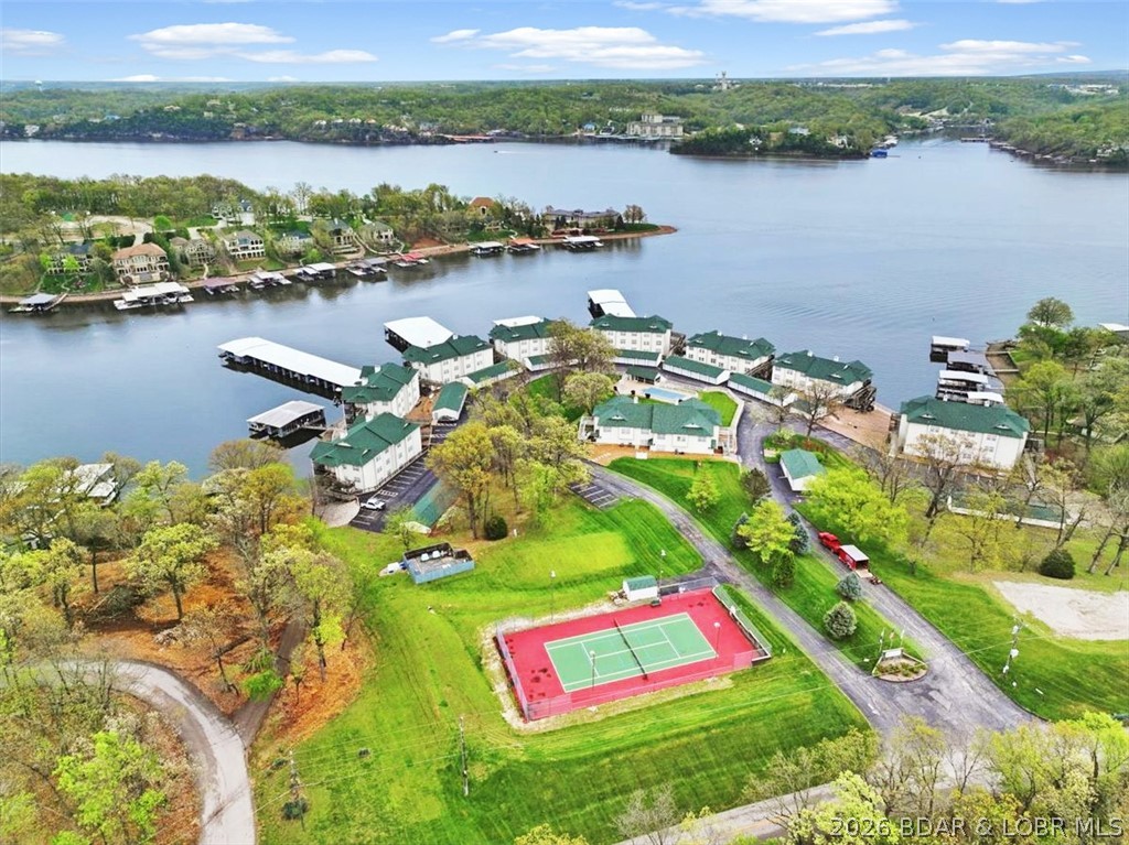 The Evergreens On The Lake - Residential