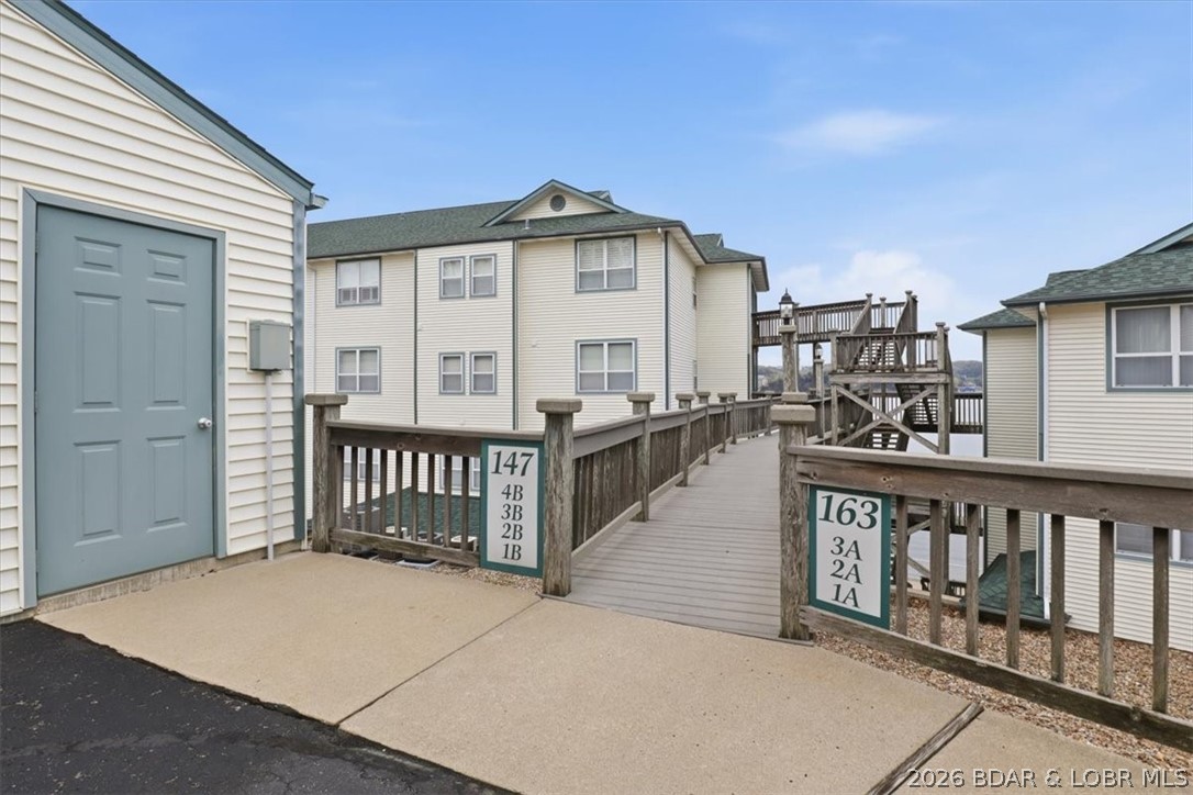 The Evergreens On The Lake - Residential