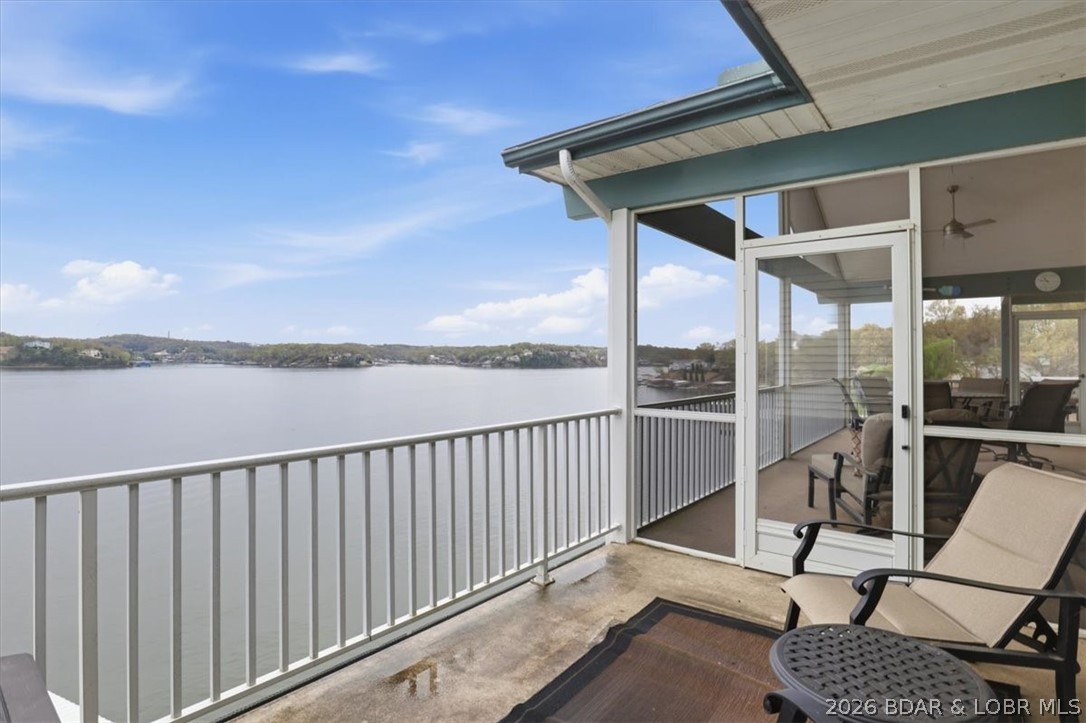 The Evergreens On The Lake - Residential