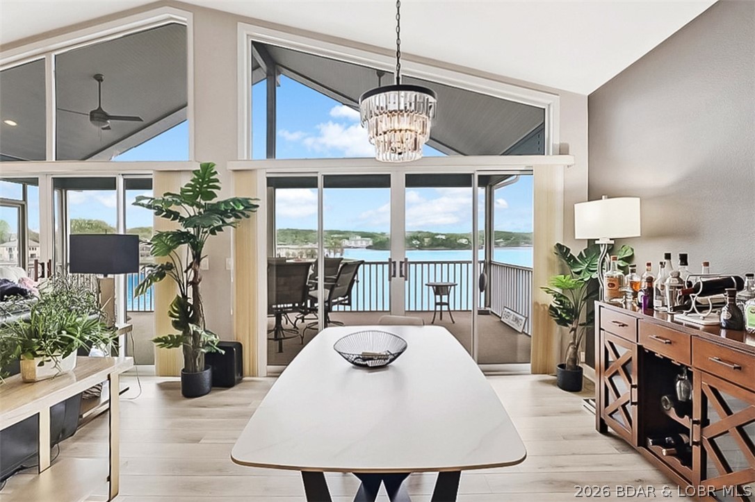 The Evergreens On The Lake - Residential