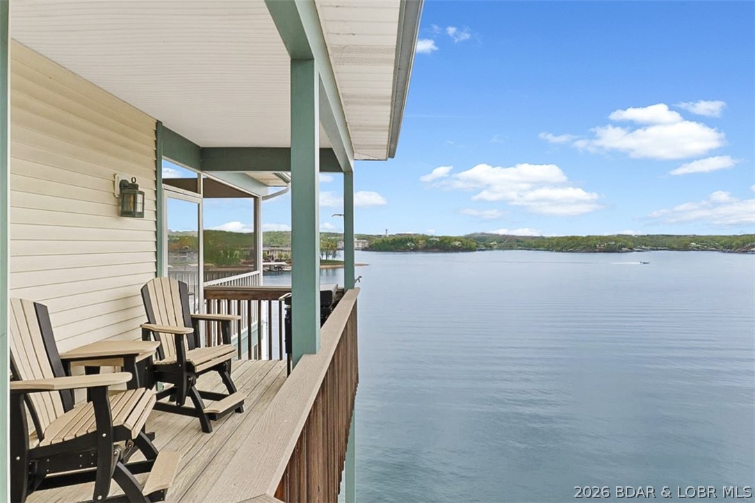 The Evergreens On The Lake - Residential