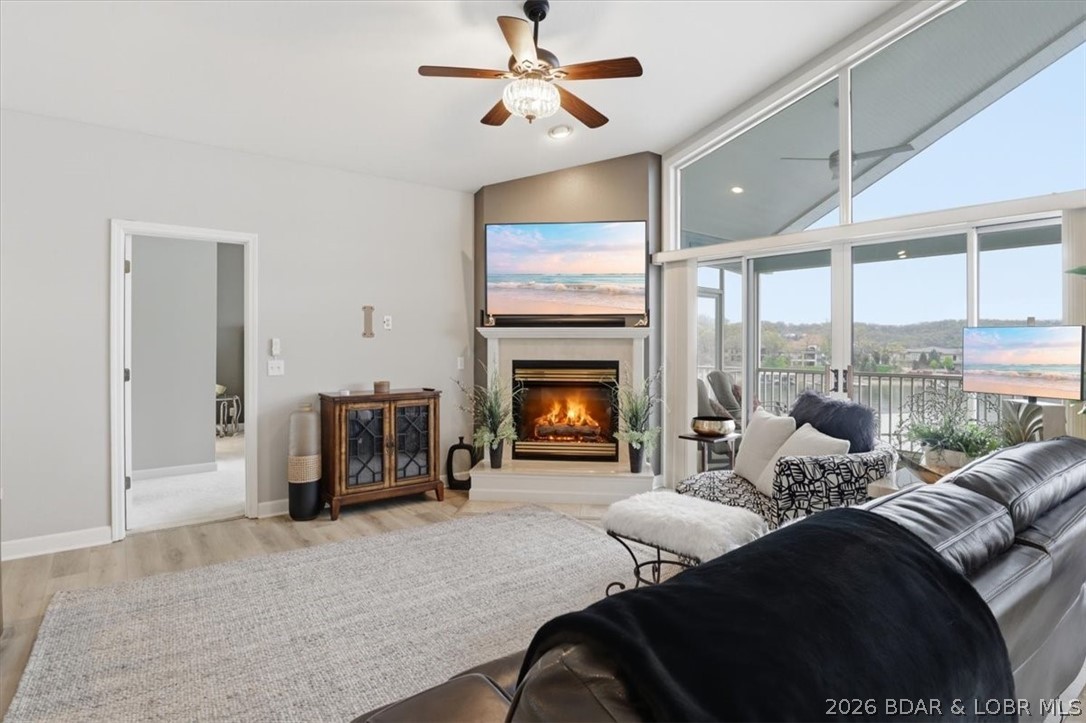 The Evergreens On The Lake - Residential