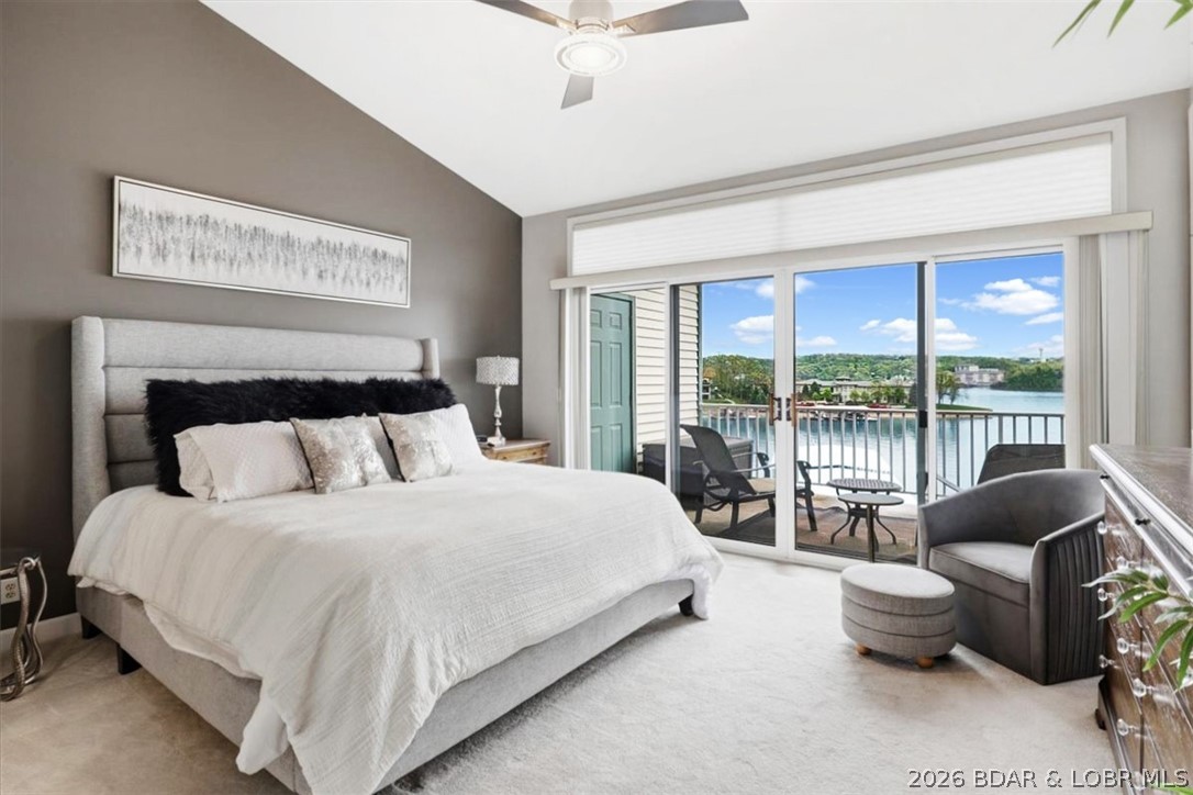 The Evergreens On The Lake - Residential