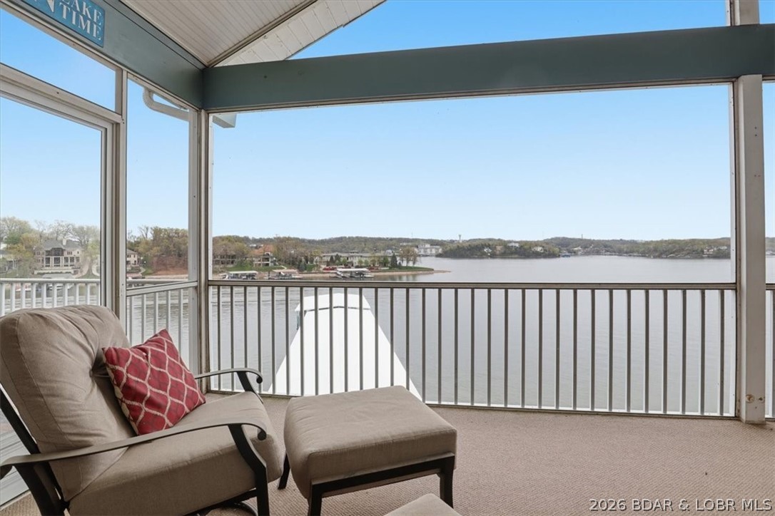 The Evergreens On The Lake - Residential