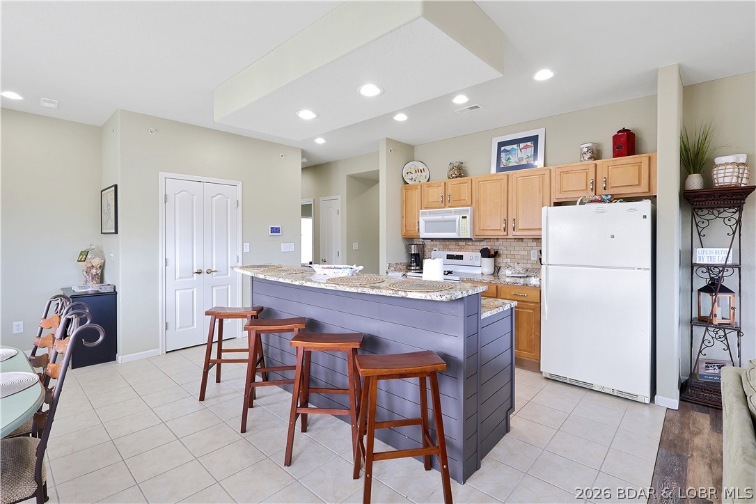 Monarch Cove Condominium - Residential