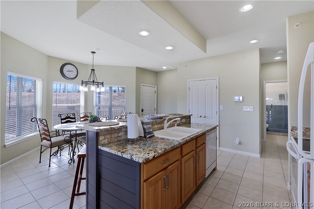 Monarch Cove Condominium - Residential