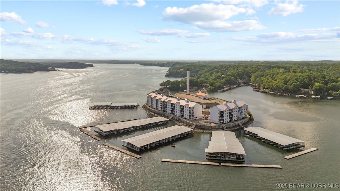 Isla Del Sol - Residential