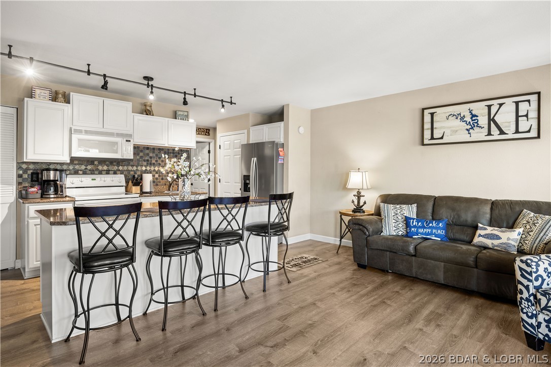 Southwood Shores Condominium - Residential