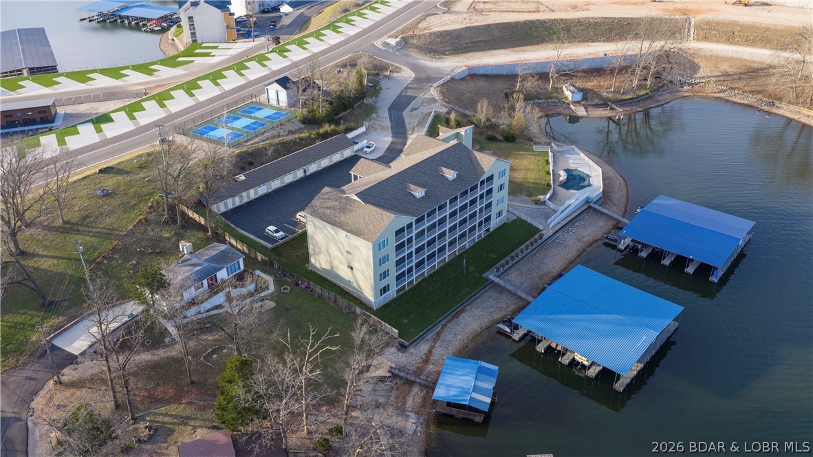 Nantucket Bay Condominium - Residential