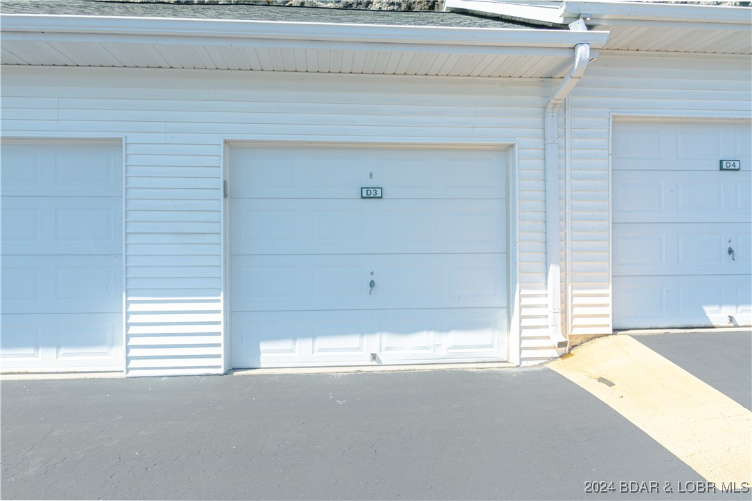 Camdenton, Missouri 65020, United States, 3 Bedrooms Bedrooms, ,2 BathroomsBathrooms,Residential,Contingent,44603