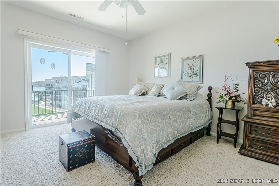 Camdenton, Missouri 65020, United States, 3 Bedrooms Bedrooms, ,2 BathroomsBathrooms,Residential,Contingent,44603