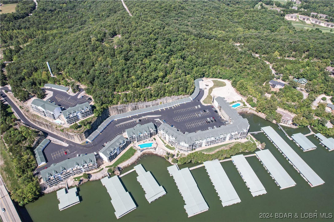 Camdenton, Missouri 65020, United States, 3 Bedrooms Bedrooms, ,2 BathroomsBathrooms,Residential,Contingent,44603