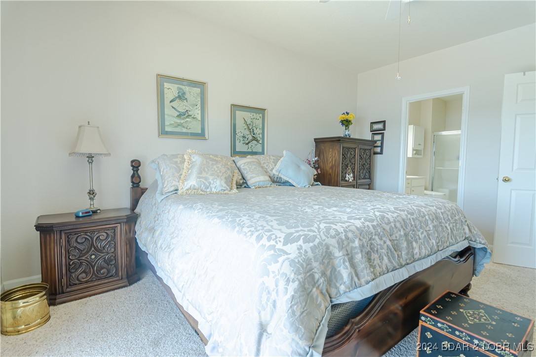 Camdenton, Missouri 65020, United States, 3 Bedrooms Bedrooms, ,2 BathroomsBathrooms,Residential,Contingent,44603