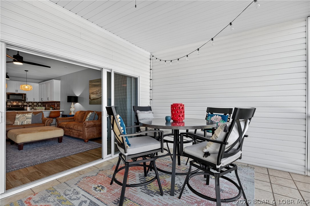 Sunset Palms Condominium - Residential