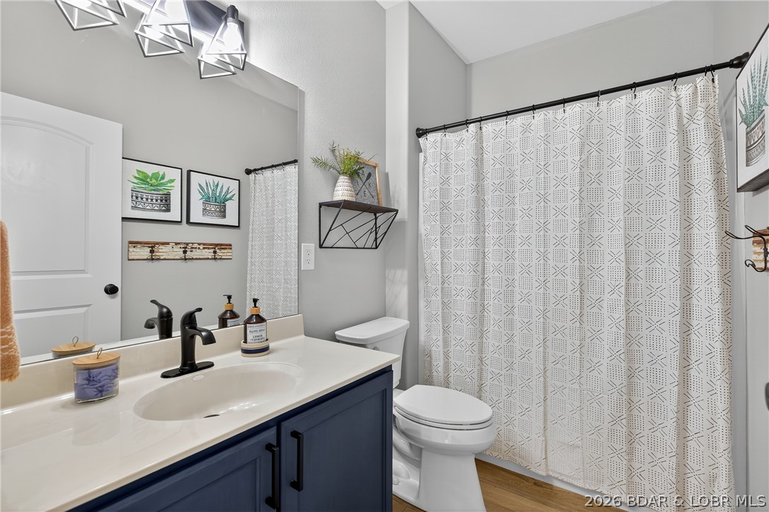 Sunset Palms Condominium - Residential