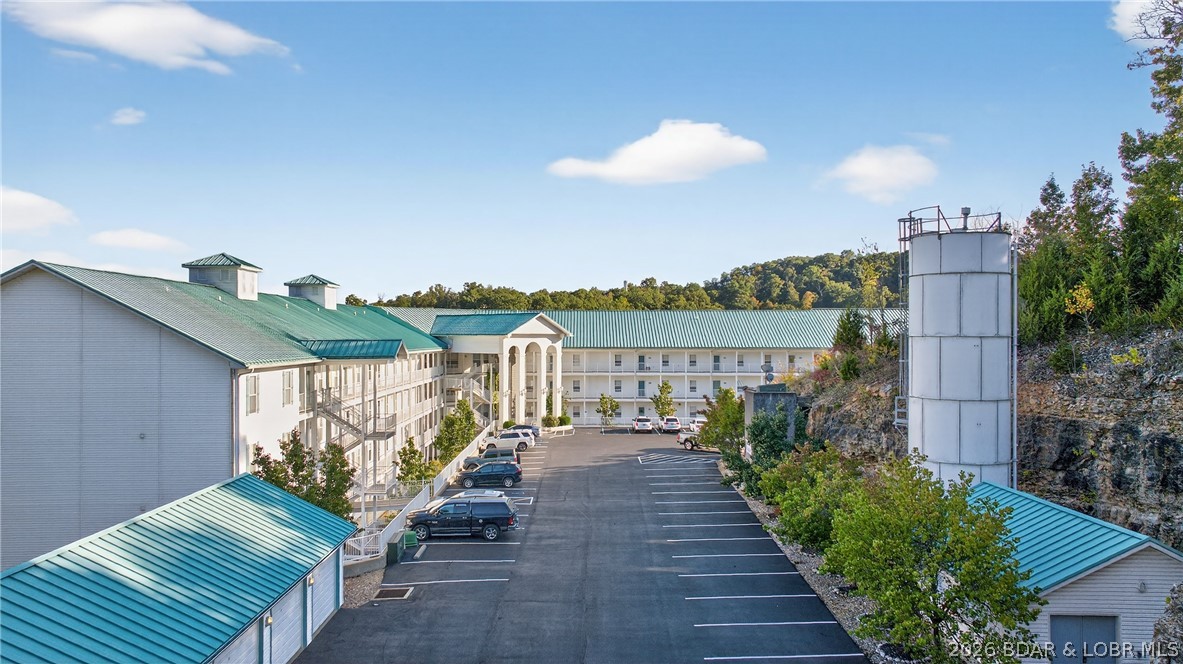 Sunset Palms Condominium - Residential