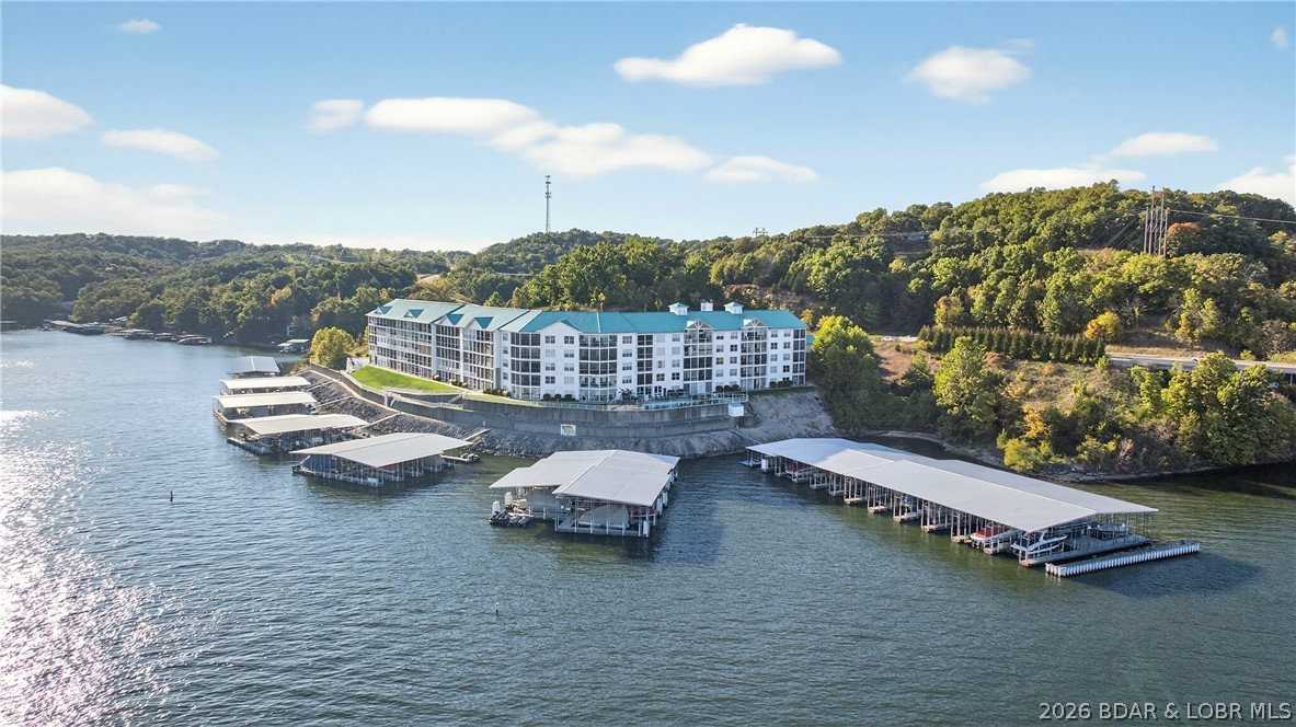 Sunset Palms Condominium - Residential