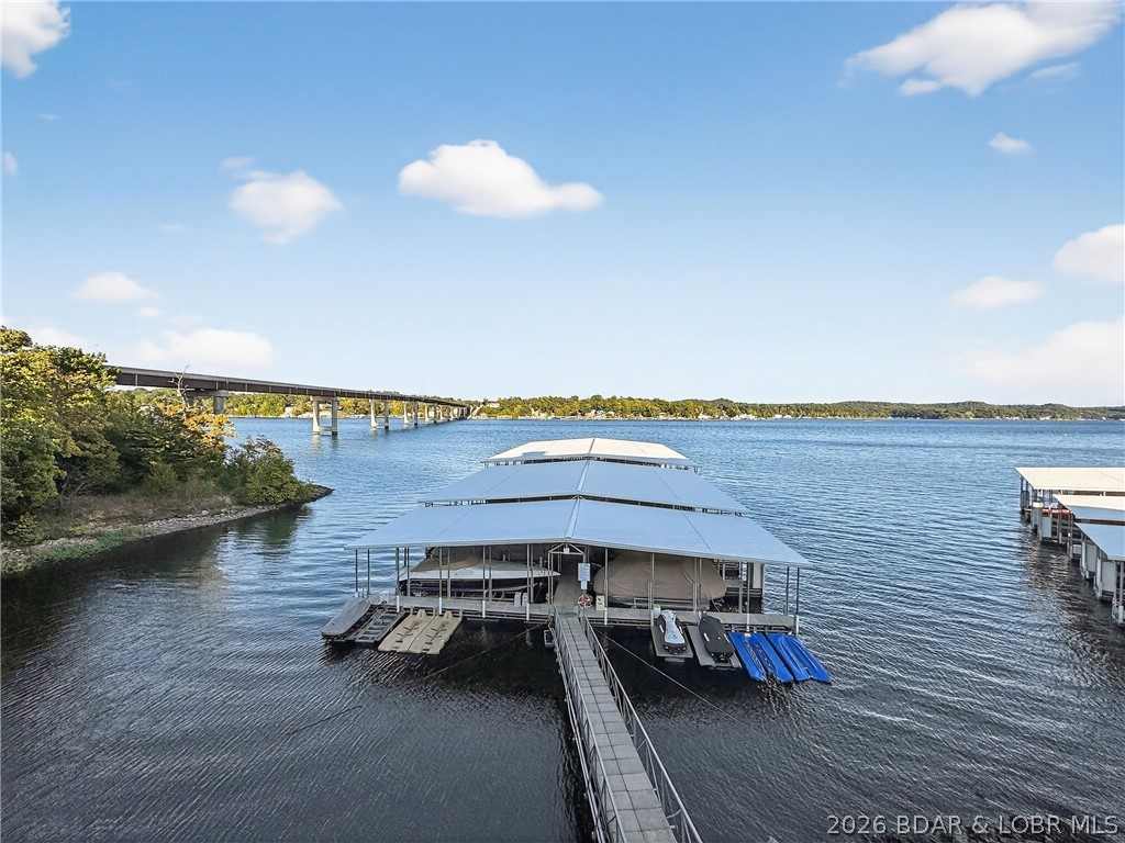 Sunset Palms Condominium - Residential