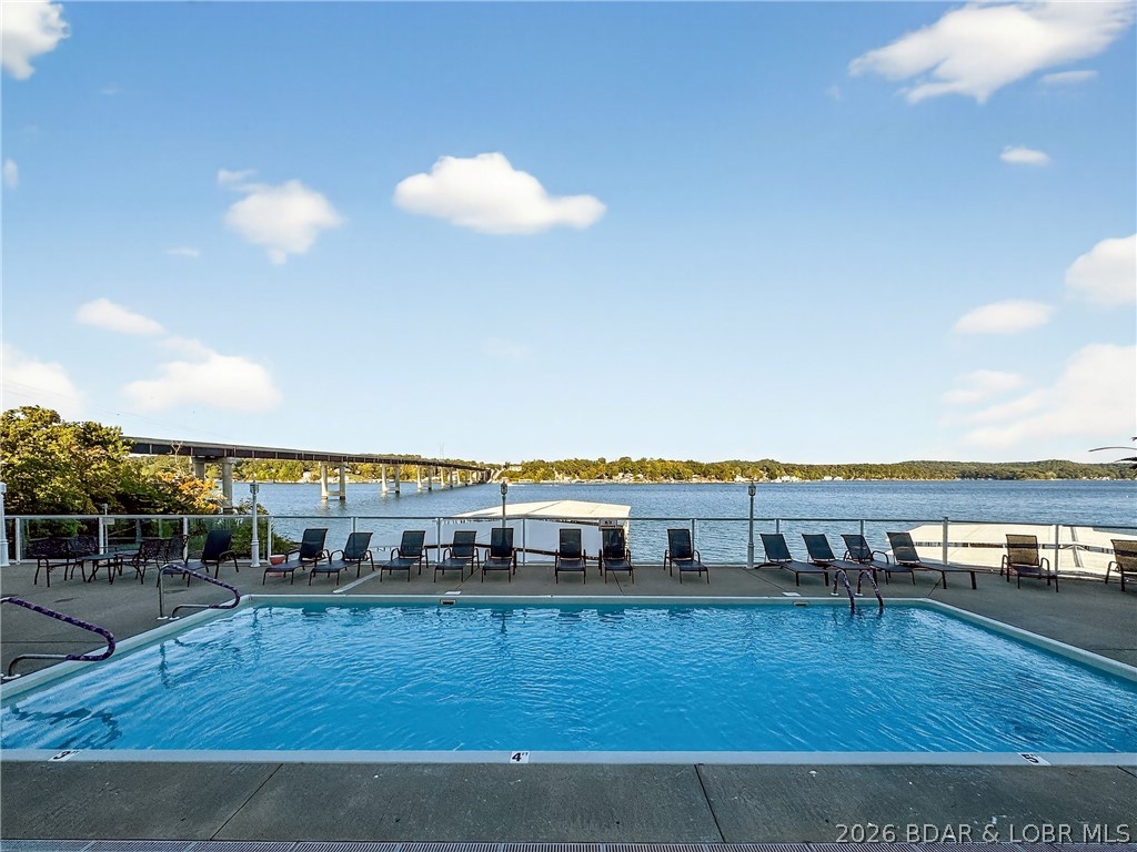 Sunset Palms Condominium - Residential