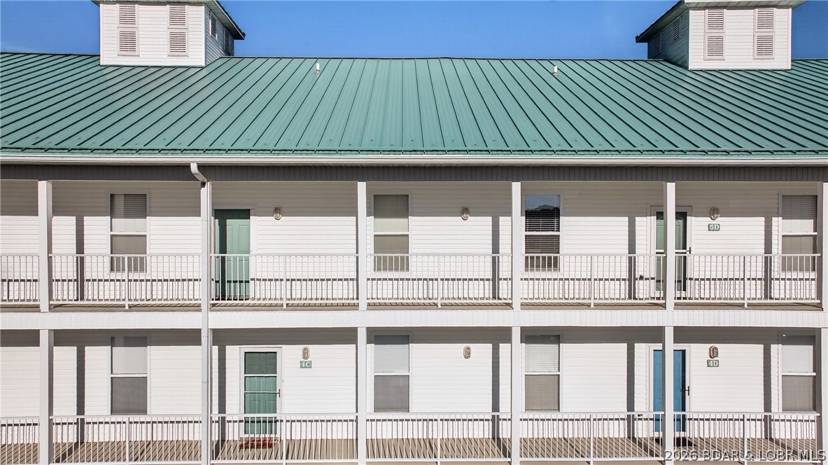 Sunset Palms Condominium - Residential