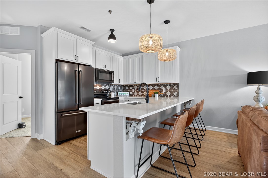 Sunset Palms Condominium - Residential