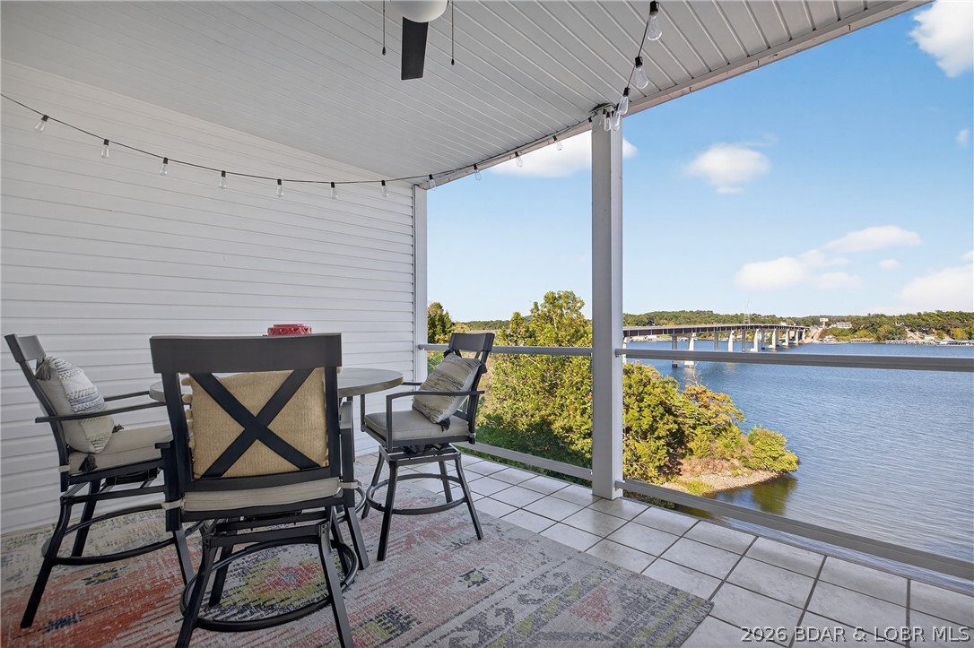 Sunset Palms Condominium - Residential