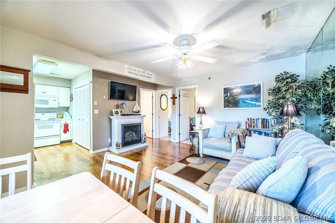 Lighthouse Landing Condominium - Residential