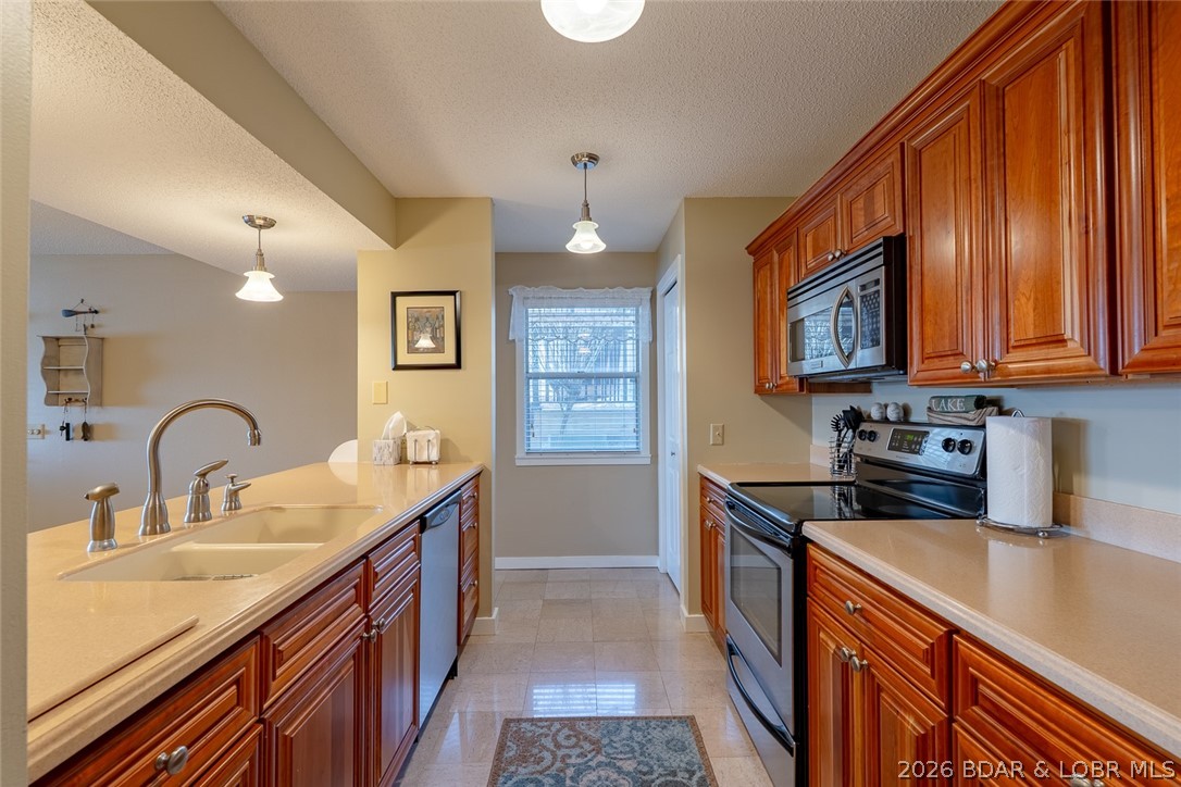 Breakwater Bay Club Condo - Residential