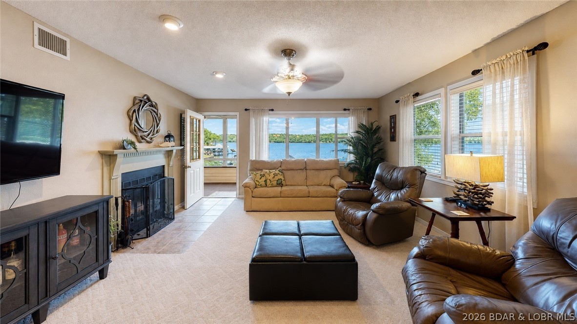 Breakwater Bay Club Condo - Residential