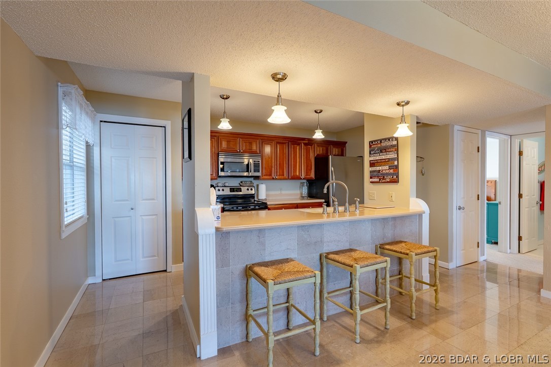 Breakwater Bay Club Condo - Residential