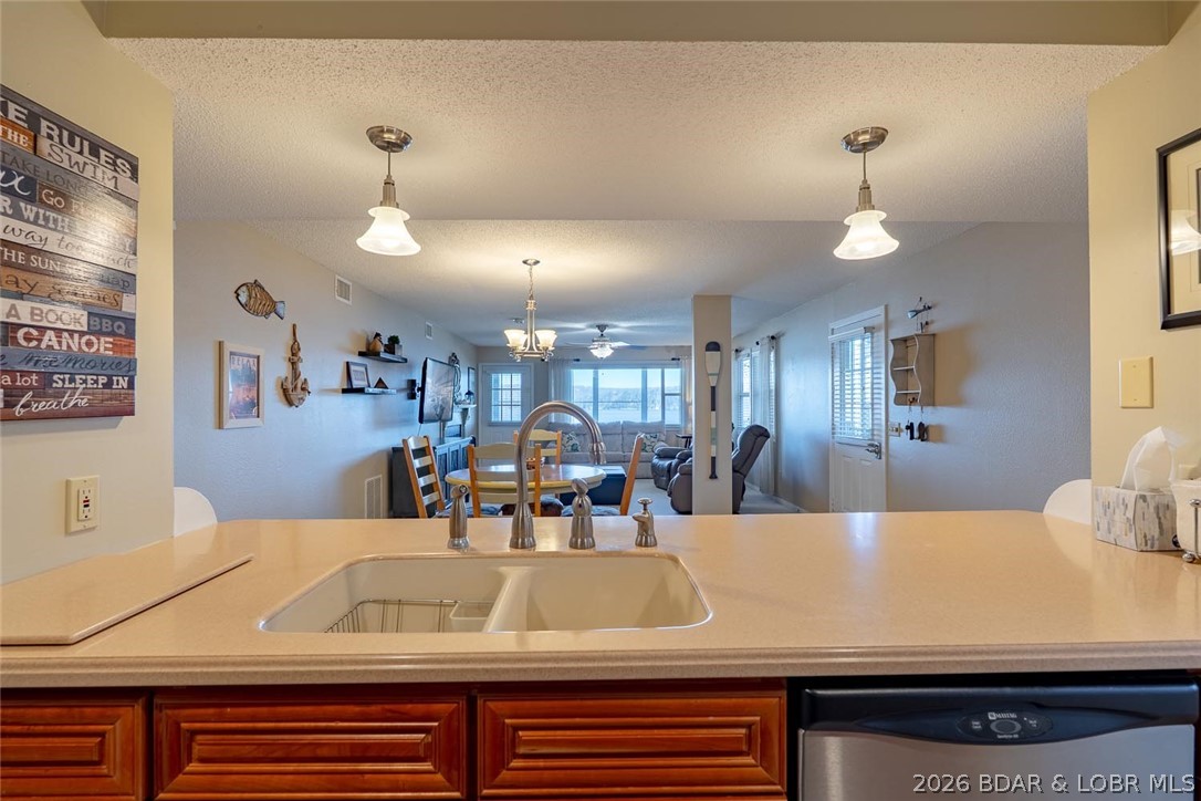 Breakwater Bay Club Condo - Residential