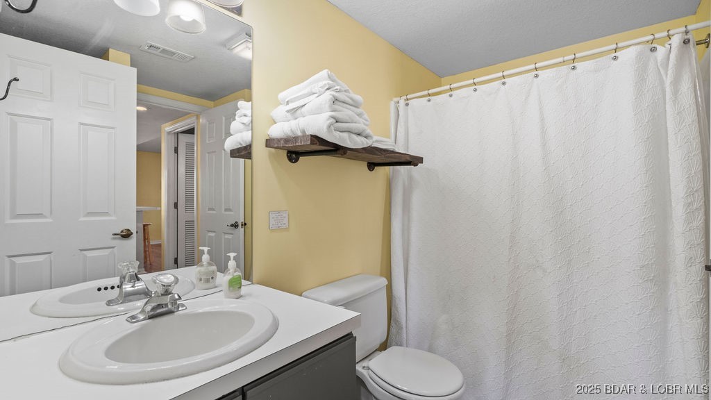 Four Seasons Racqt-Cntry Club - Residential