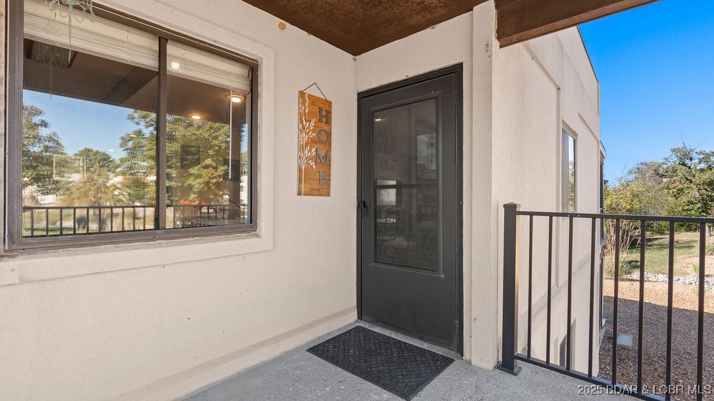 Four Seasons Racqt-Cntry Club - Residential