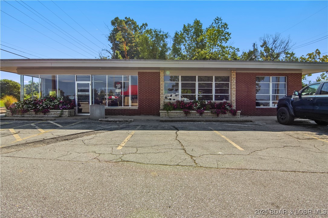 Lake Ozark, Missouri 65049, United States, ,Commercial,Active,212732