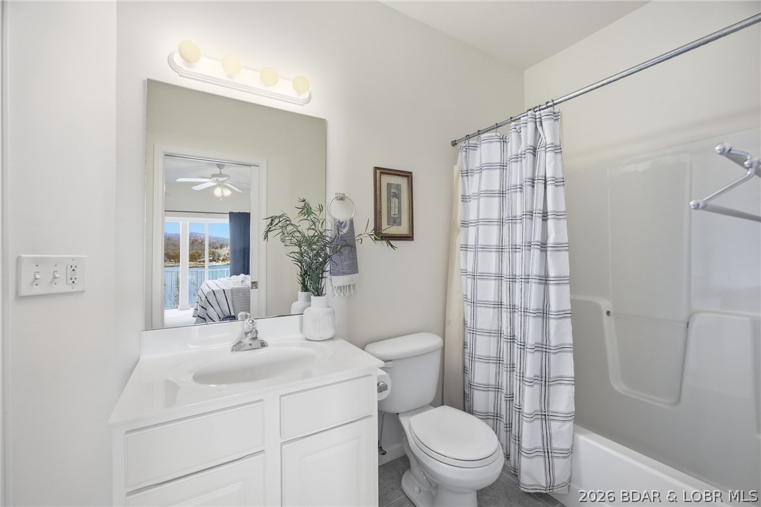 Cedar Heights Condominium - Residential