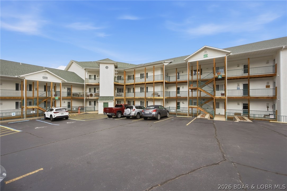 Cedar Heights Condominium - Residential