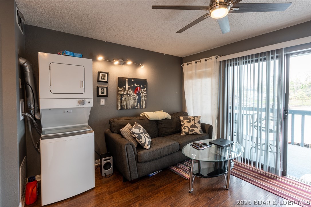 Heron Bay Condominium - Residential