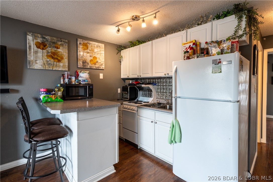 Heron Bay Condominium - Residential