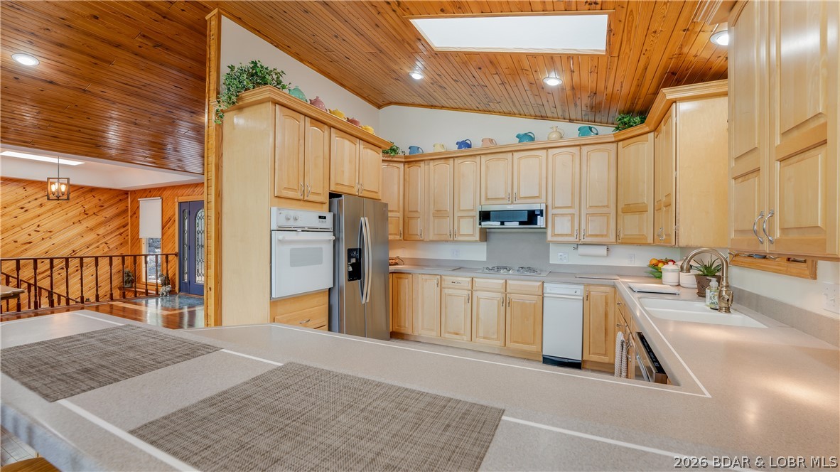 Green Bay Terrace - Residential