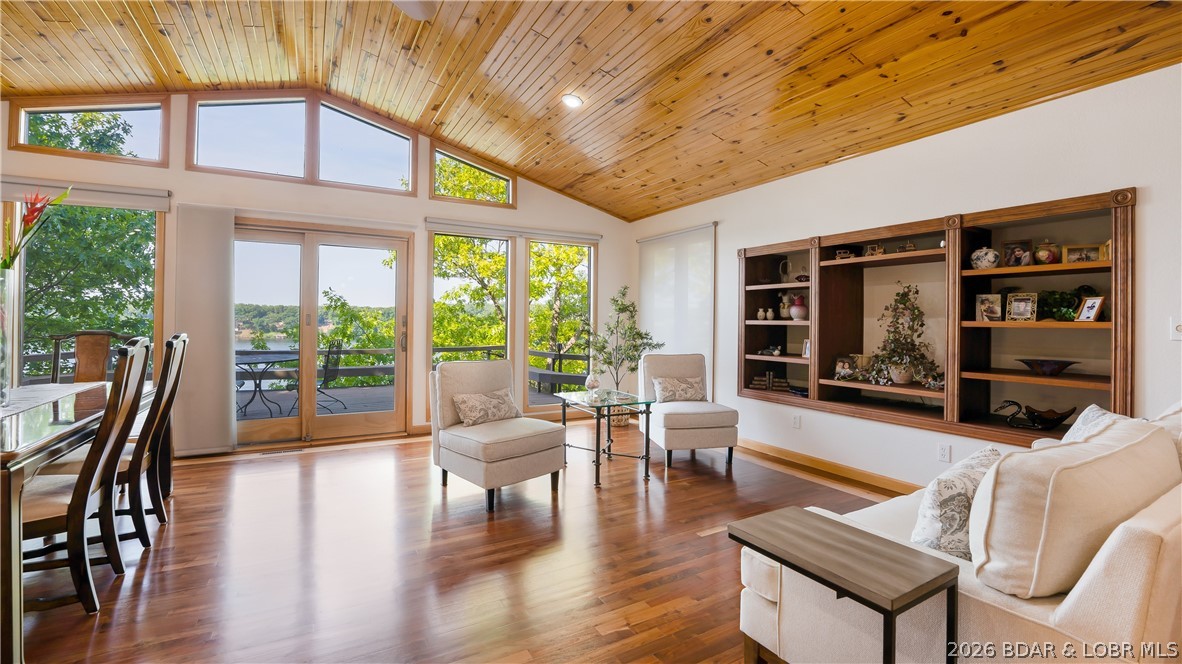 Green Bay Terrace - Residential