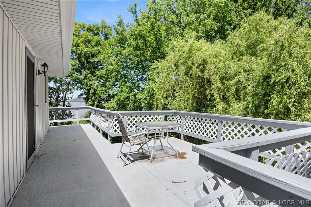 Arrowhead Beach Club - Residential